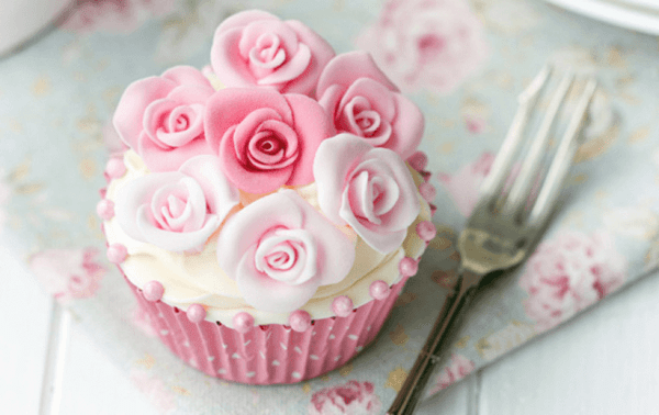 „Sugarcrafting“ neboli zdobení cukrem