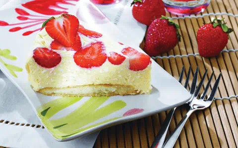 recipe image Jahodovo-tvarohová pochoutka