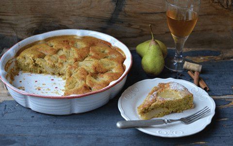 recipe image Hruškový koláč s kořeněným sirupem