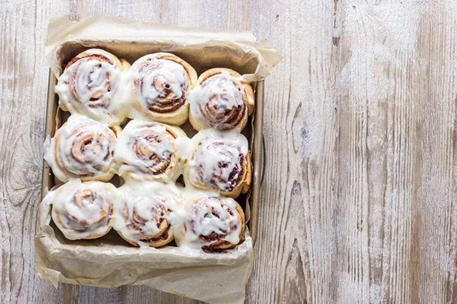 recipe image Šneci se skořicí a citronovou polevou