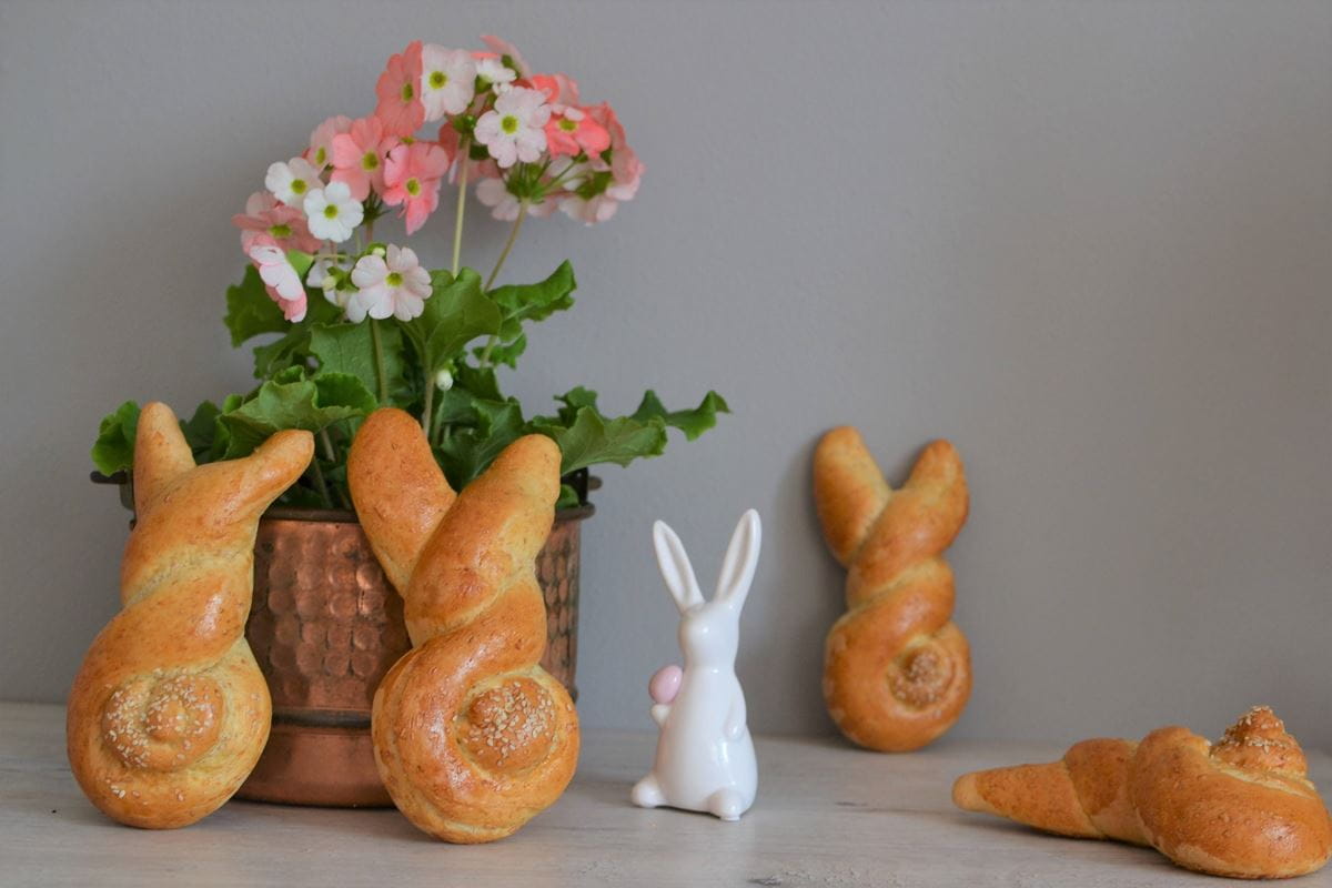 recipe image Velikonoční zajíčci z kynutého těsta