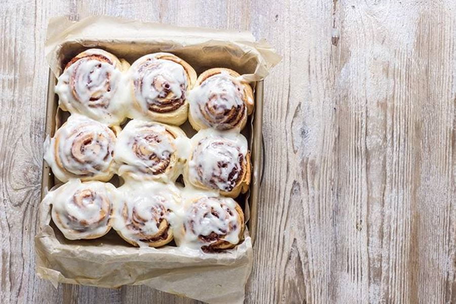 recipe image Šneci se skořicí a citronovou polevou